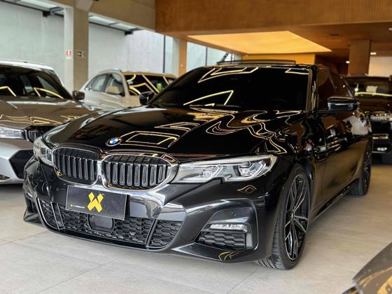 BMW 330i 2.0 16V TURBO GASOLINA M SPORT AUTOMÁTICO